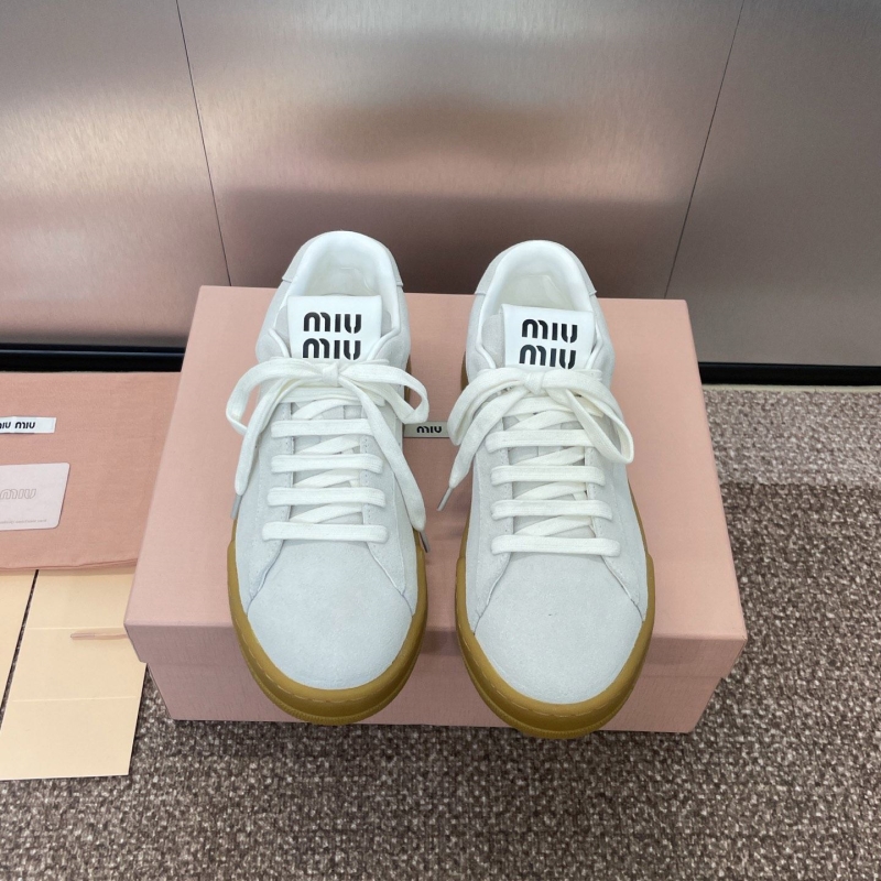 Miu Miu Casual Shoes